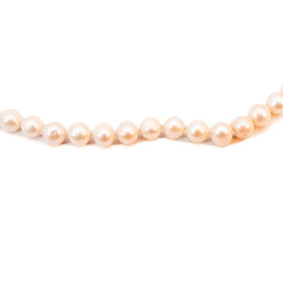 Vintage 18-Inch Cultured White 7mm Pearl Necklace Heart Toggle Clasp
