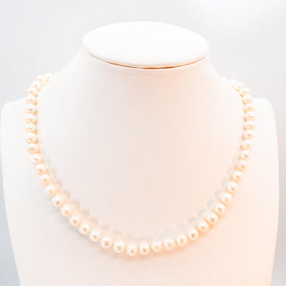Vintage 18-Inch Cultured White 7mm Pearl Necklace Heart Toggle Clasp