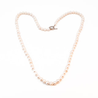 Vintage 26.5-Inch Cultured White 7.5 to 8mm Pearl Necklace With Heart Clasp