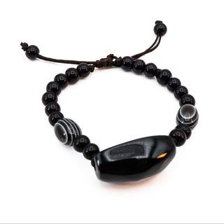 Black Agate and Onyx Gemstone Bracelet 7 Inches