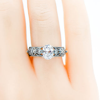 Nevada Silver Mine Cubic Zirconia Sterling Silver Floral Filigree Ring Size 6