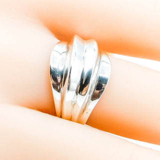 Sterling Silver Ribbed Dome Statement Ring Size 8