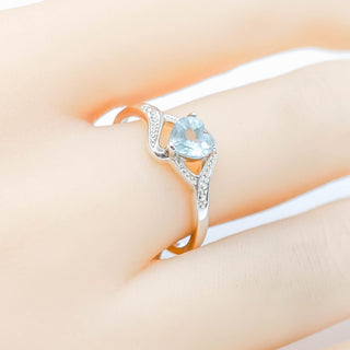 Sterling Silver Heart Shaped Topaz Ring Size 9