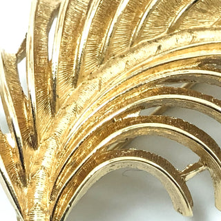 Vintage Monet Gold Tone Feather Brooch