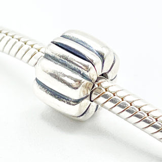 PANDORA Ribbed Sterling Silver Clip Charm