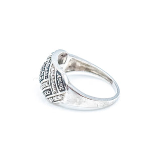 TGGC Sterling Silver Green Sapphire Ring Size 7