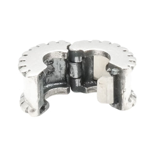 Pandora Beveled Sterling Silver Clip Charm – Retired