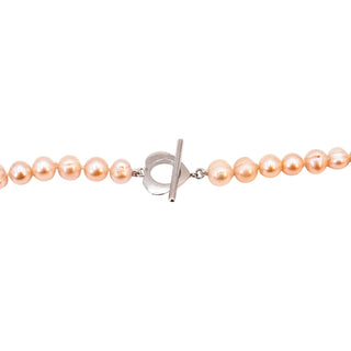 Vintage 27-Inch Pink 6.5-7.5mm Cultured Pearl Necklace With Toggle Clasp