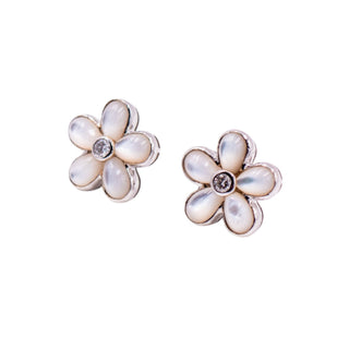 18K White Gold Diamond Moonstone Flower Stud Earrings 14mm Estate Fine Jewelry