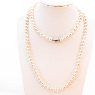 Vintage 37 Inch Simulated Pearl Necklace Long Strand Grey White Classic