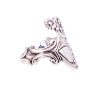 Vintage Avon Treasured Heart 1975 Sterling Silver Bypass Ring Size 7.5