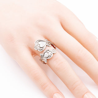 Vintage Avon Treasured Heart 1975 Sterling Silver Bypass Ring Size 7.5