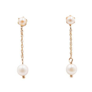 Vintage 14K Yellow Gold Cultured White Pearl 1 1/4 Inch Dangle Earrings