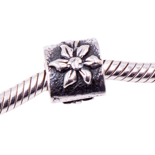 Pandora Retired Poinsettia Sterling Silver Charm Christmas Bead
