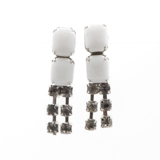 Vintage Milk Glass Rhinestone Drop Clip On Earrings White Glass Dangle 1.5”
