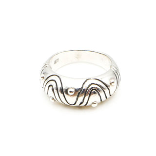 Vintage Solid Sterling Silver Swirl Design Ring Size 7.75