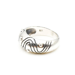 Vintage Solid Sterling Silver Swirl Design Ring Size 7.75