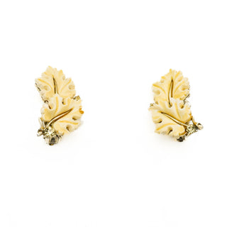 Vintage LISNER Oak Leaves Clip On Earrings