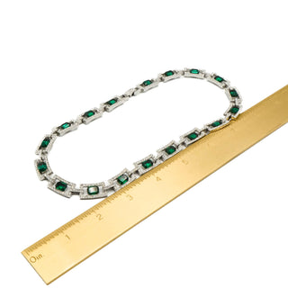 Vintage Simulated Emerald Silver Tone Necklace Size 17 Inches