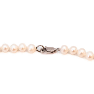 Vintage 18-Inch Cultured 5.5mm White Pearl Necklace With Sterling Silver Clasp