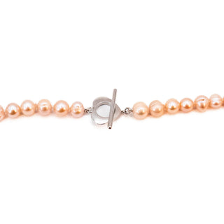 Vintage 27-Inch Pink 6.5-7.5mm Cultured Pearl Necklace With Toggle Clasp