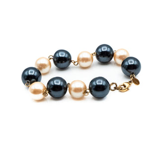 Vintage Monet Black & White Simulated Pearl Bracelet 7 Inches