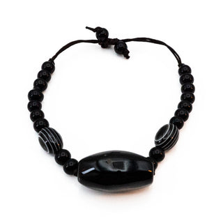 Black Agate and Onyx Gemstone Bracelet 7 Inches
