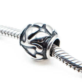 PANDORA Retired Sterling Silver Friendly Florets Charm Bead