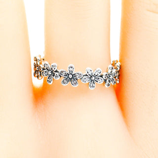PANDORA Dazzling Daisy Meadow Sterling Silver Stackable Ring With Clear Zirconia Size 6