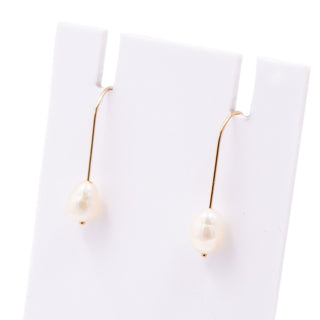 14K Yellow Gold Freshwater Baroque Pearl 0.8 Inch Drop Earrings