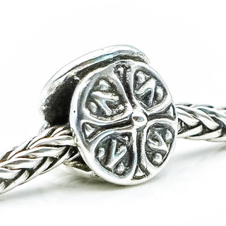 ESKE STORM 3 Shields Sterling Silver Charm