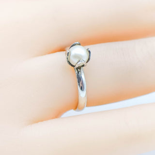 Vintage Sarah Coventry Sterling Silver Adjustable Faux Pearl Ring Size 5.5