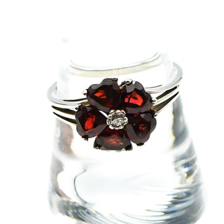 Vintage Sterling Silver Floral Ring With Heart Shaped Garnets Size 8