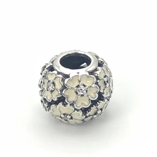 PANDORA Primrose Meadow Sterling Silver Openworks Charm With White Enamel And Zirconia