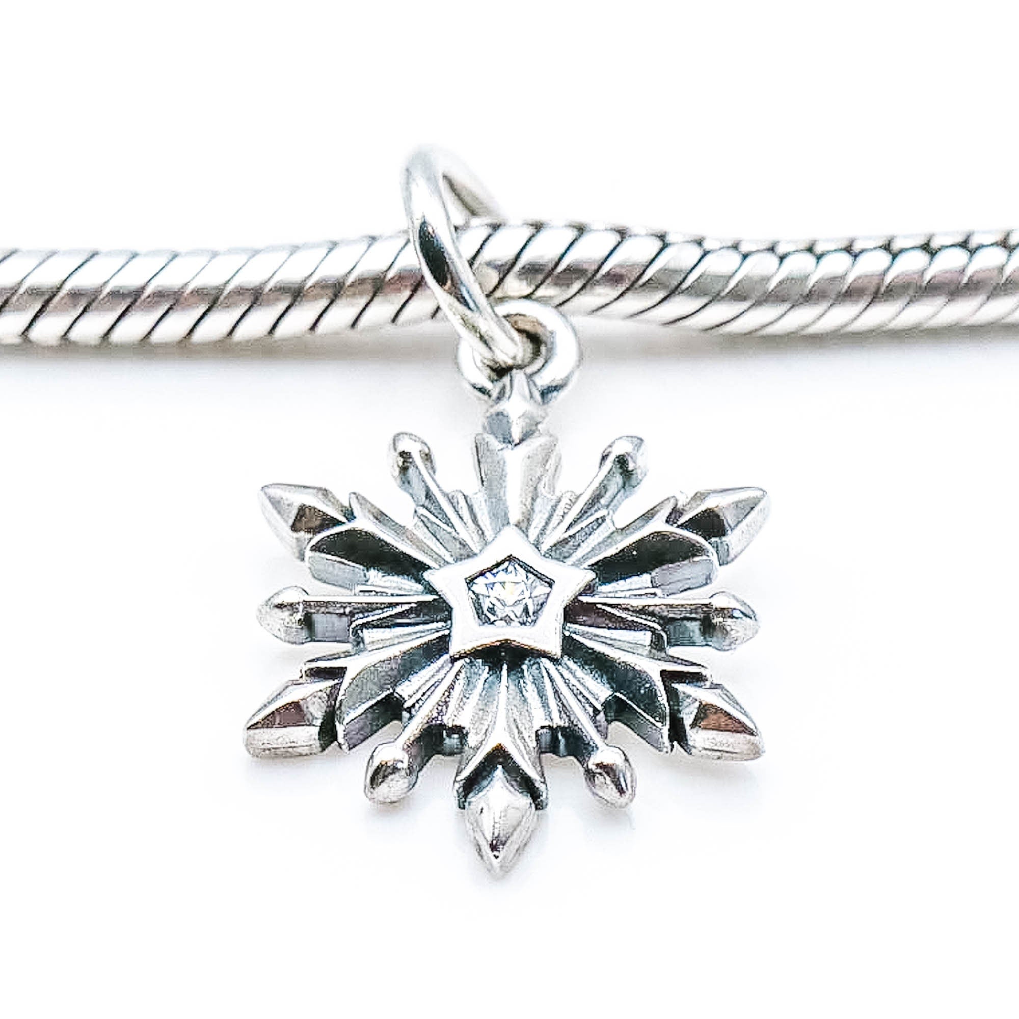 Pandora - 791563CZ Disney Frozen Snowflakes Charm Silver