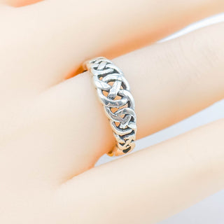 Sterling Silver Celtic Knot Ring Size 8