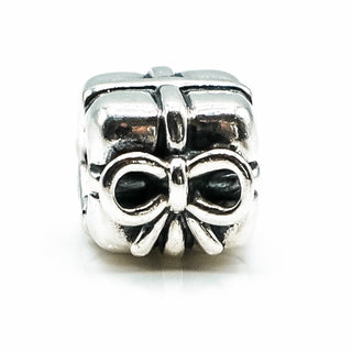 PANDORA Present With Bow Sterling Silver Gift Charm