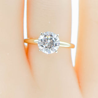 14k Gold Zircon Solitaire Engagement Ring Size 7.5